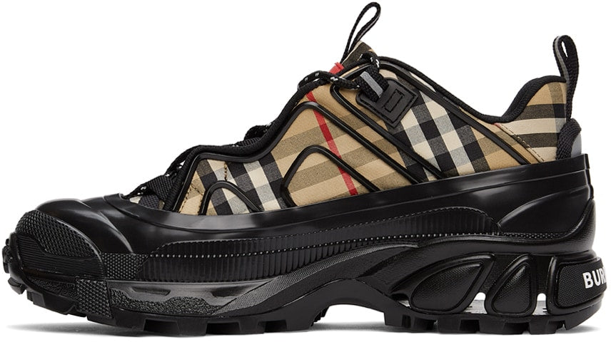 BURBERRY - SNEAKER