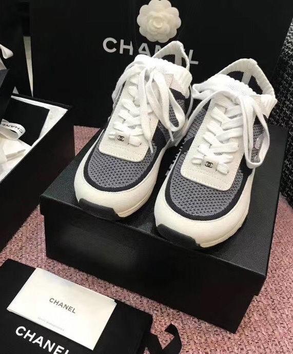 CHANEL - SNEAKER