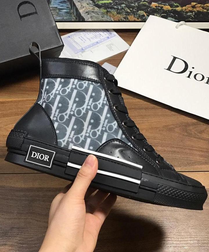 CHRISTIAN DIOR- SNEAKER